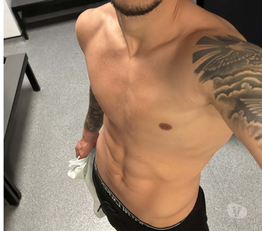  Gay massage East London Canary Wharf - East London - Photos for Passionate Tropical Brazilian 🏖️🇧🇷