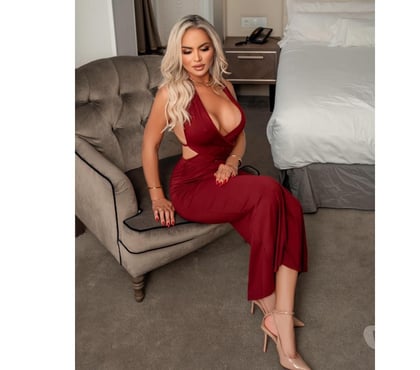 Escorts Battersea South West London - Photos for Let’s enjoy something special together