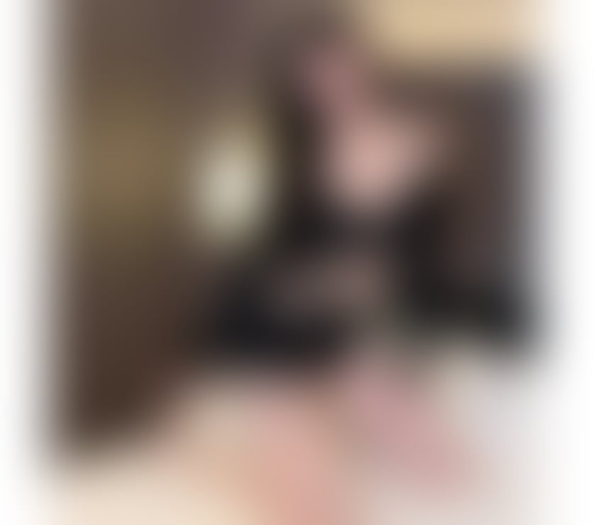 💋NEW Arrived today💋Linda an oriental.