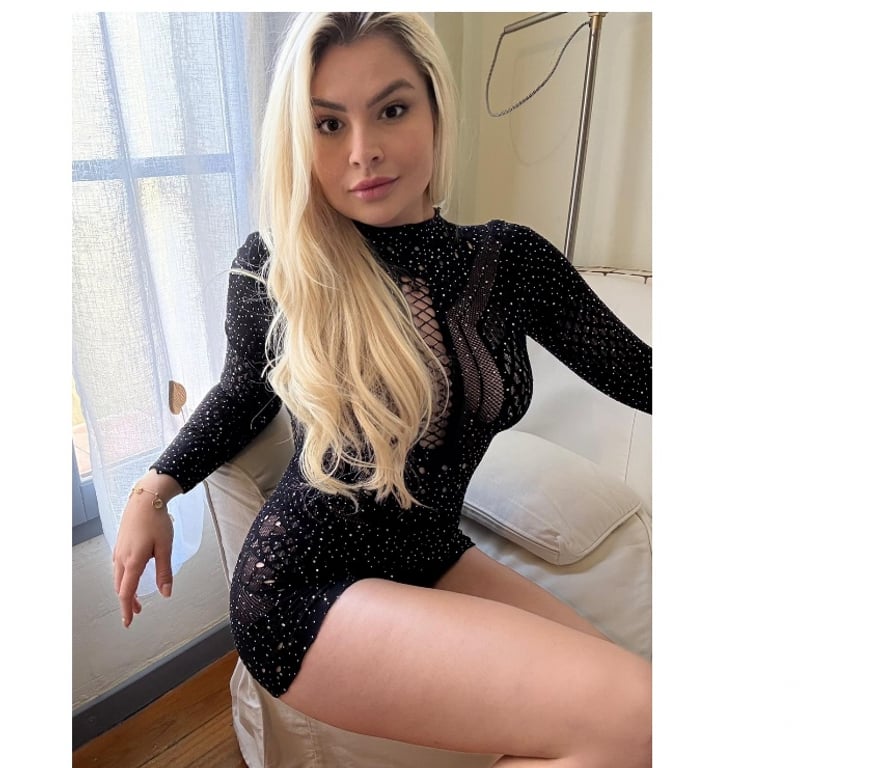 Escorts South East London Bromley - Photos for IZA BRAZILIAN🇧🇷💯KISS🥂GFE💋OWO🔥PARTY