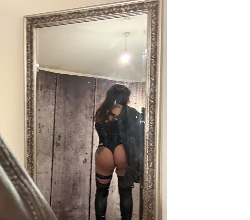 Escorts Highland Inverness Business & Retail Park - Highland - Photos for ELLA 🔥 HOT MASSAGE INVERNESS
