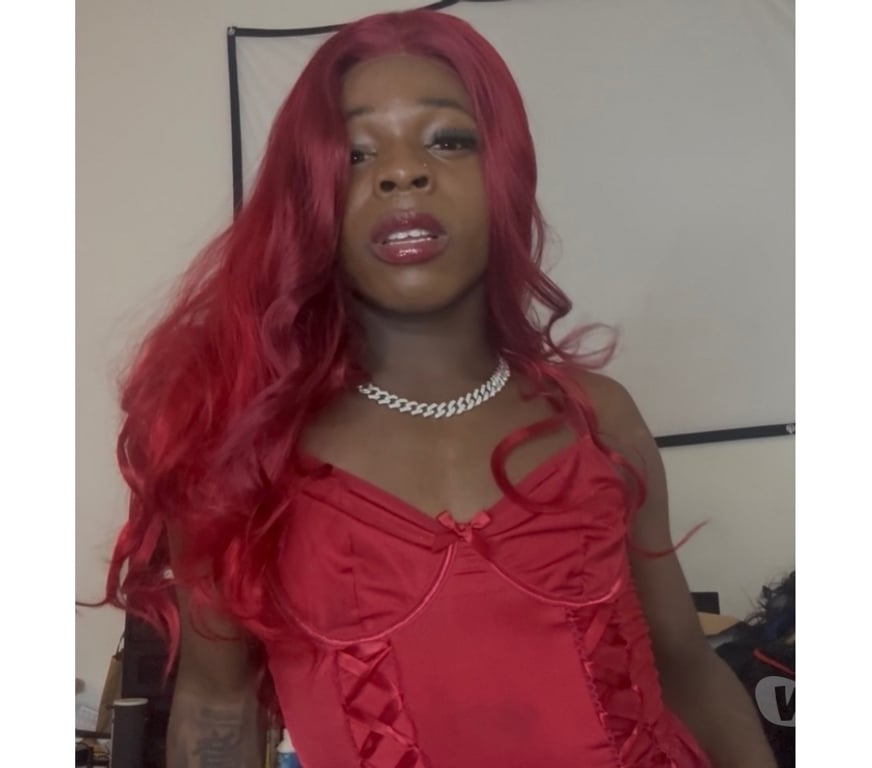  Gay massage Greater Manchester Manchester - Photos for Submissive Fem ladyboy bottom IM BACKKK