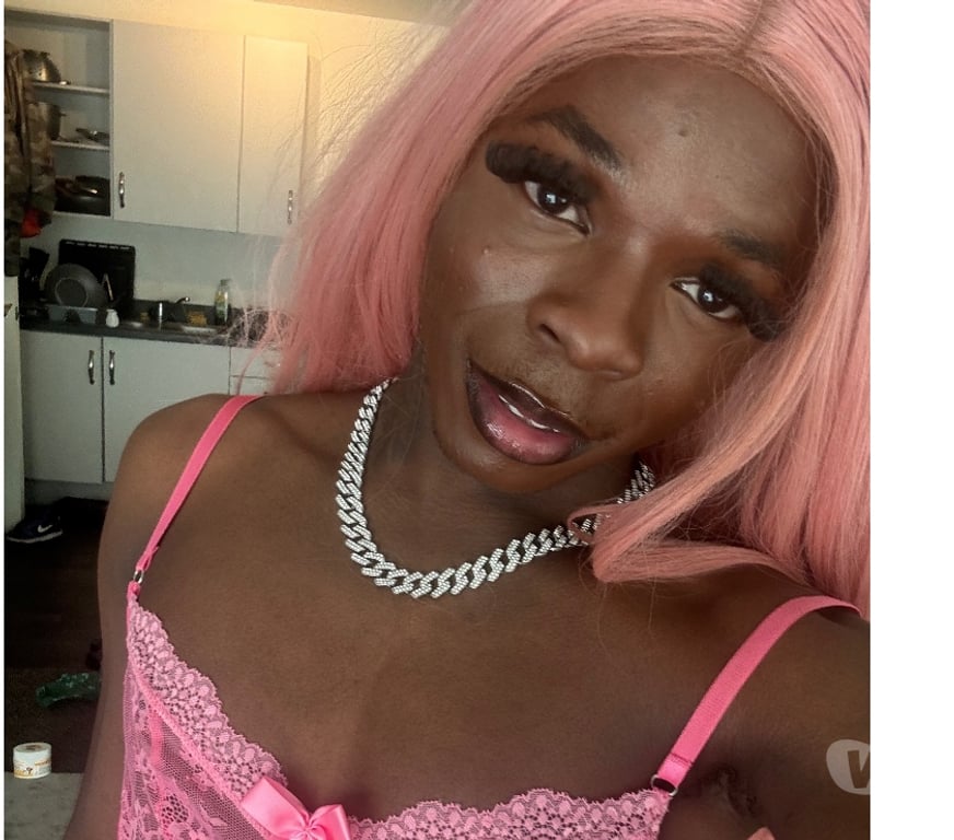  Gay massage Greater Manchester Manchester - Photos for Submissive Fem ladyboy bottom IM BACKKK