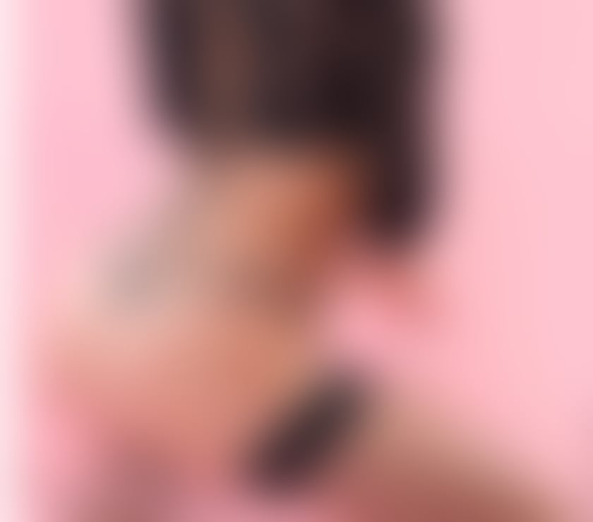 Photos for Hi guys I’m Kelly and I’m new in town 😍