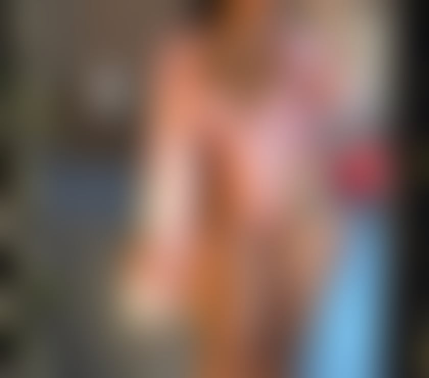 Escorts West London Acton Central Station - West London - Photos for PARTY LIGHT SKIN CURVY MELISSA 💥