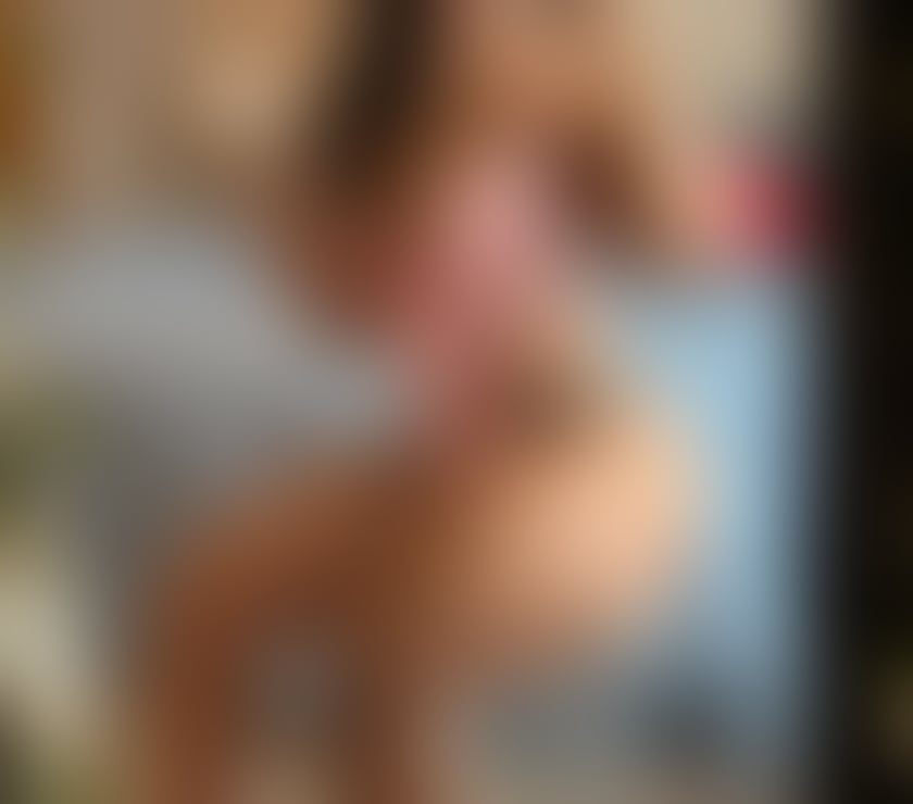 Escorts West London Acton Central Station - West London - Photos for PARTY LIGHT SKIN CURVY MELISSA 💥