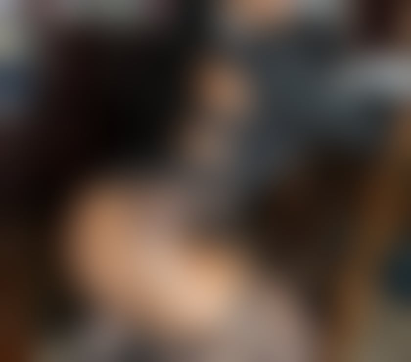 Escorts and Massages Acton Central Station West London - Photos for PARTY LIGHT SKIN CURVY MELISSA 💥