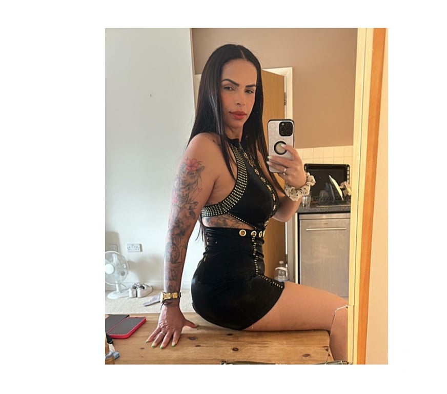 Escorts Greater Manchester Wigan - Photos for Leona!! New in town !!GFE!! Best one