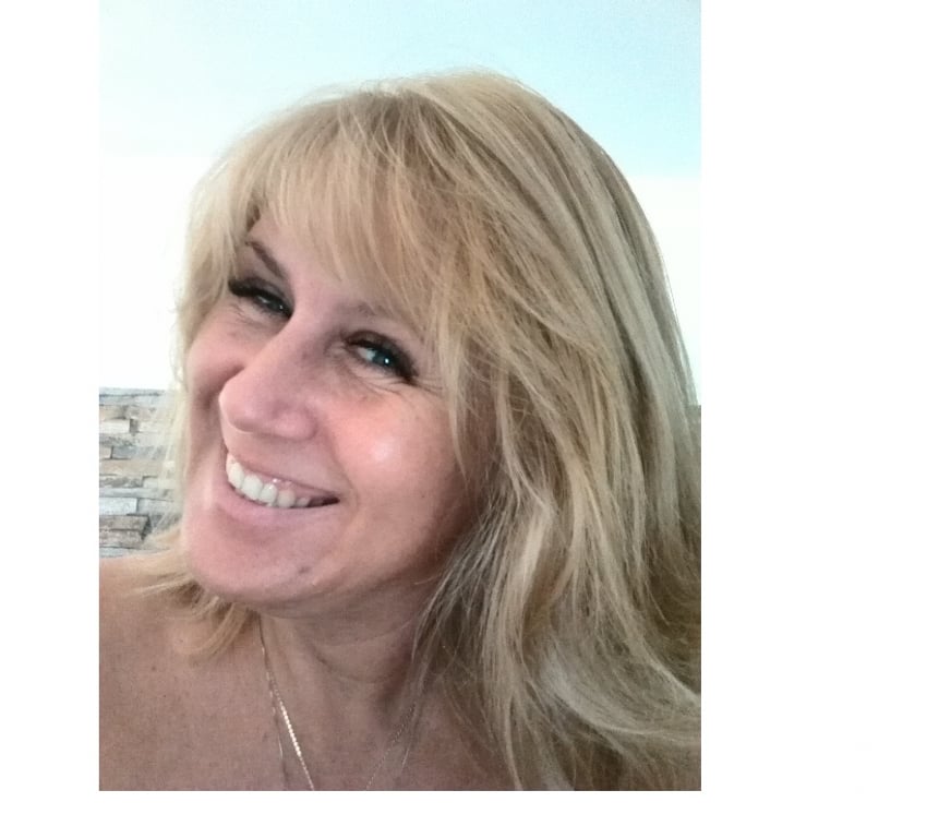 Escorts East London Canning Town - East London - Photos for Maggie Turner am back for 5 days 💋