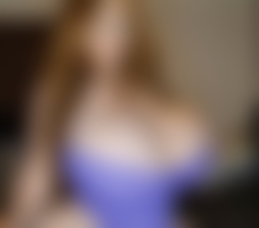 Julia new here very nice only party