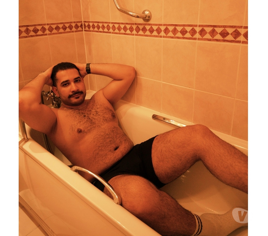  Gay massage Edinburgh Edinburgh - Edinburgh - Photos for Dominant Arab Bear Top 07591128656