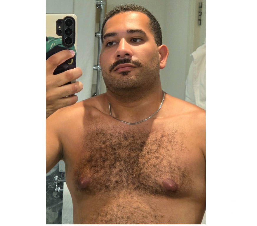  Gay massage Glasgow Glasgow City Centre - Glasgow - Photos for Dominant Arab Bear Top 07591128656