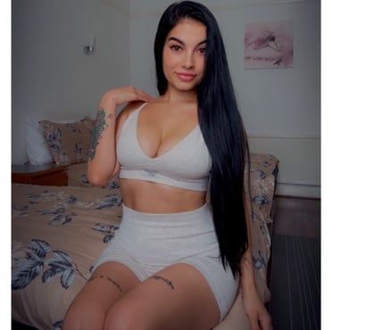 Cheap Escorts & Erotic Massage Croydon Town Centre Croydon - Photos for ❗️LORENA NEW IN TOWN ❗️