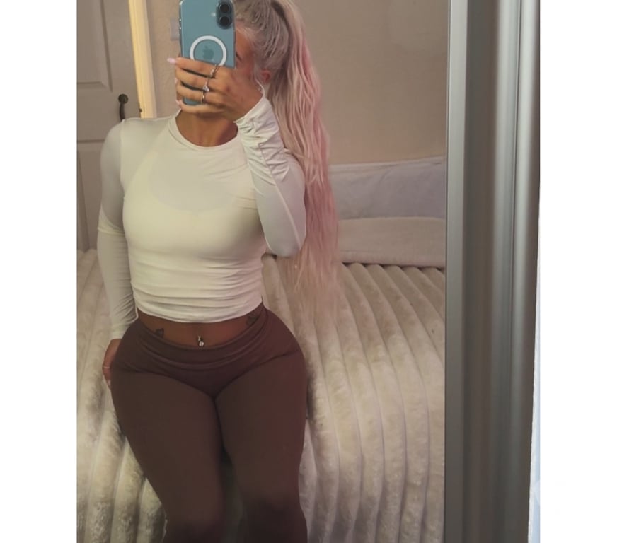 Adult Entertainment Greater Manchester Manchester - Photos for The Blonde Who Takes Control 07355442499