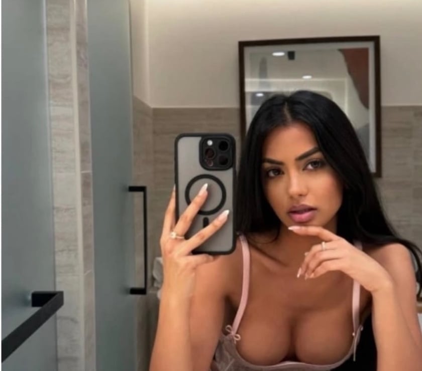 Escort Preston City Centre Preston - Photos for Stunning ♥️AMIRA ♥️ NO RUSH