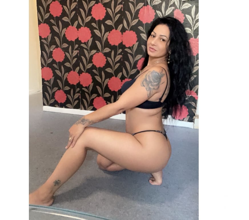 Escorts Lancashire Blackburn with Darwen - Photos for Maya 🌹 Party girl 👑🎀 Good time, good