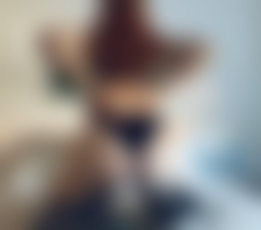 Escorts South West London Merton - Photos for ONLY OUTCALL KASIA