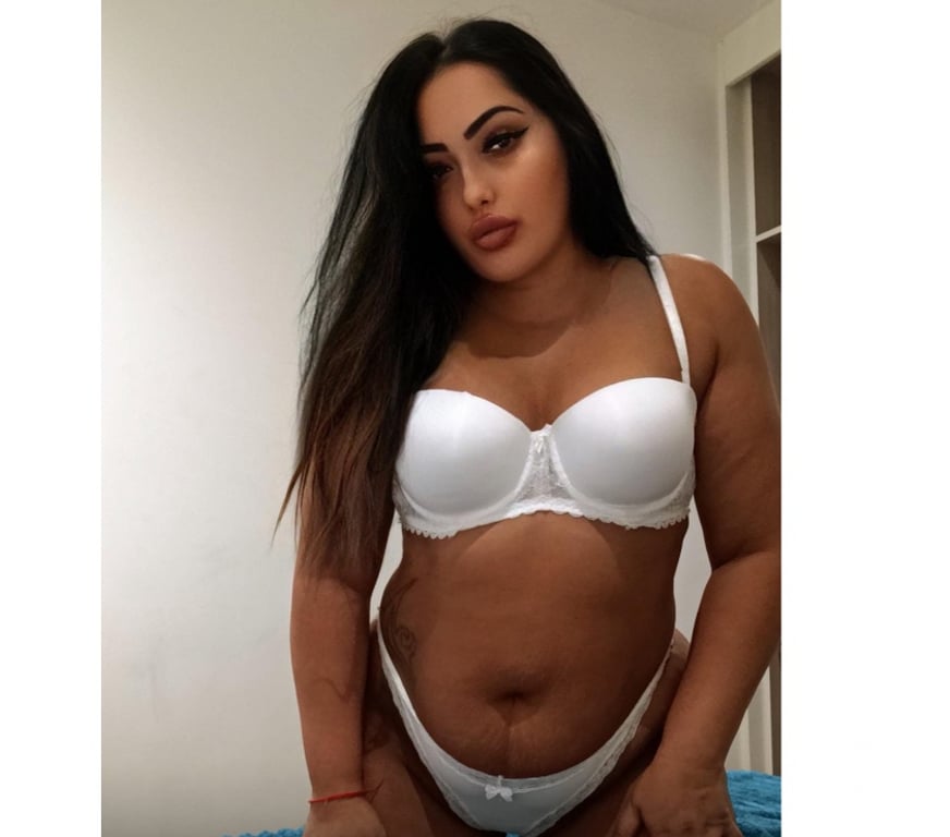 Escorts West London Hounslow - Photos for CHOCOLATE LOVER BIG BUM CANDY