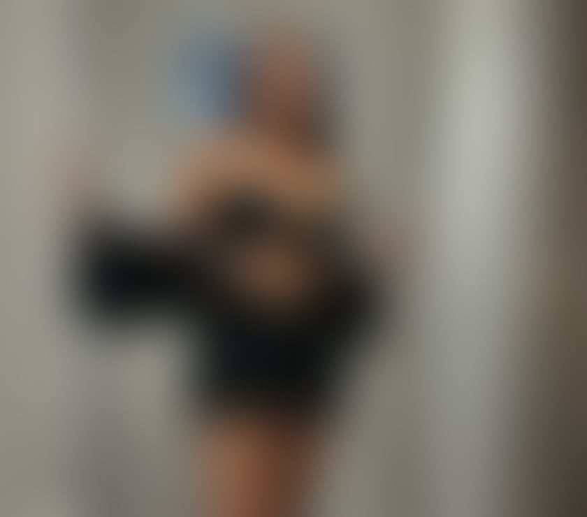 Escorts East London Canary Wharf - East London - Photos for Yara❤️‍🔥Hot Party Girl🔥🇧🇷 Real Pics😍