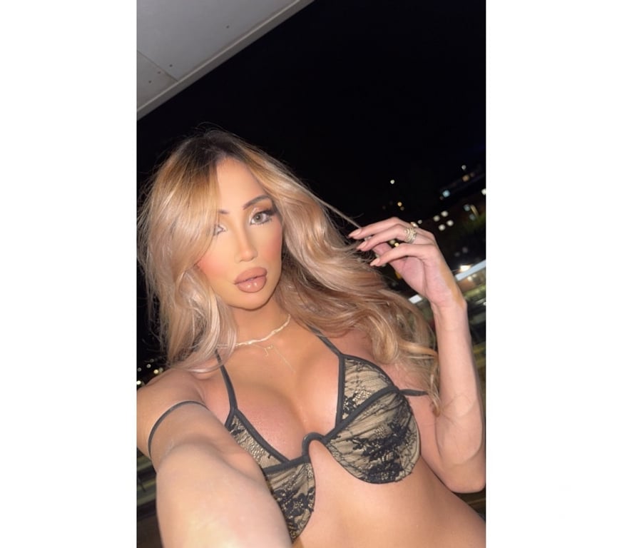 Trans Escorts Bedfordshire Luton - Photos for Ts British DreamDoll Khalifa TOP VidCallVerify 100%REAL