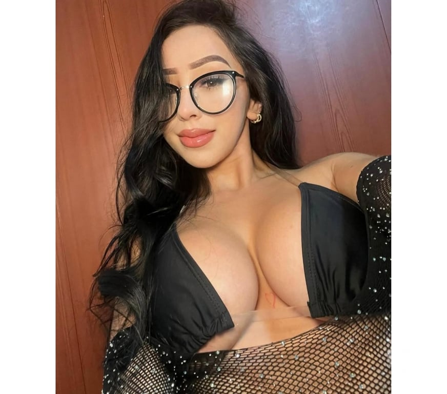 Escorts East London Havering - Photos for HOT BRUNETTE🔥JUICY BODY🍑BEST SERVICES🔥