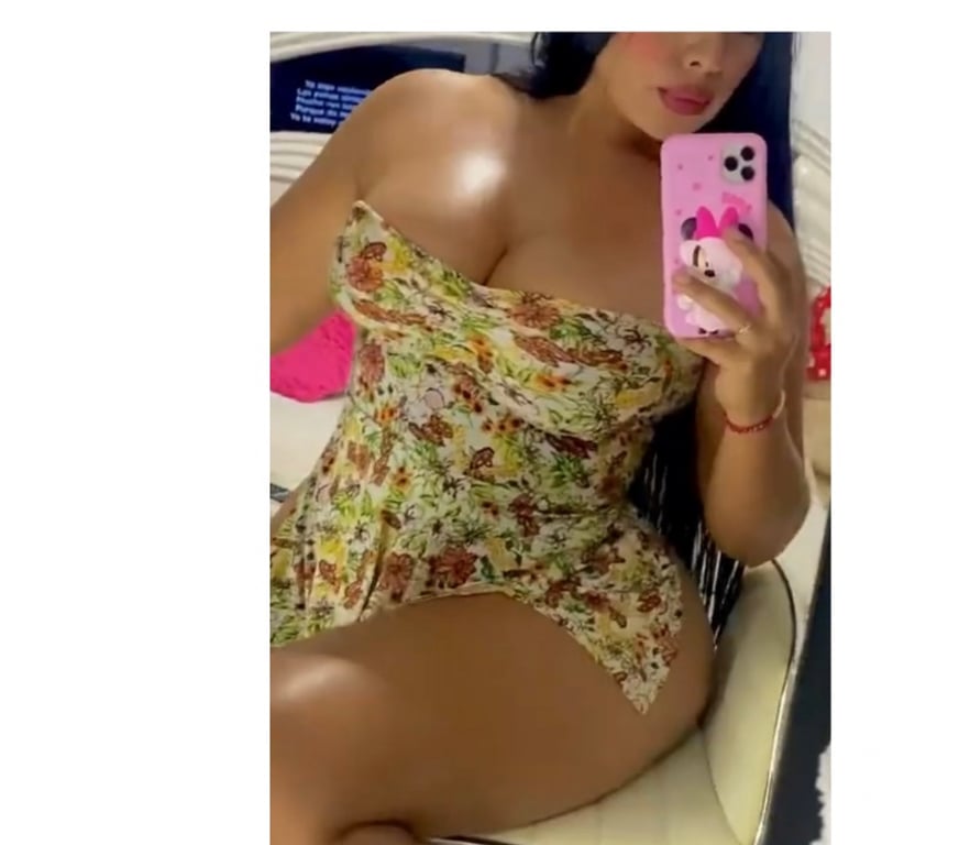 Escorts South East London Croydon - Photos for PARTY PARTY BIG BUM 🎊🎉🥂😩🍾