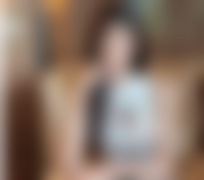 A Japanese PARTY GIRL, new in town, good service