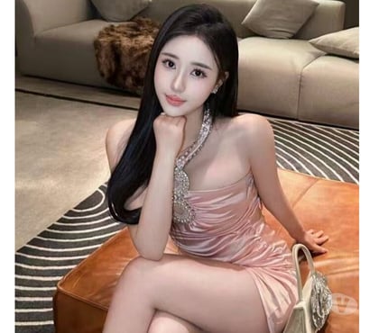  Escorts & Erotic Massage Earls Court South West London - Photos for A Japanese PARTY GIRL, new in town, good service