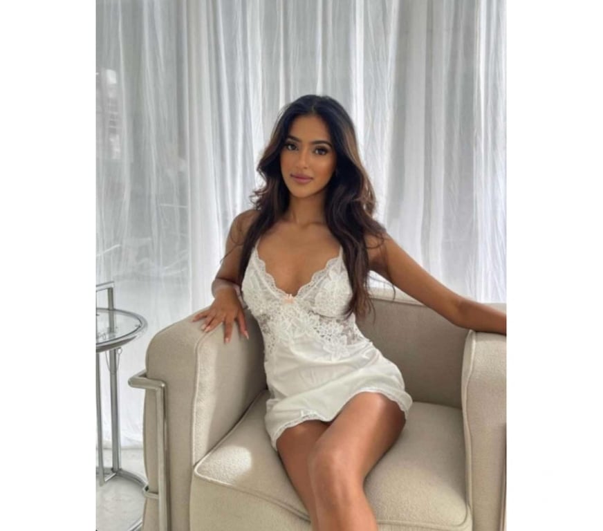 Escorts East London Havering - Photos for ✨ Stefania – Brazilian Beauty | Outcall • Party ✨