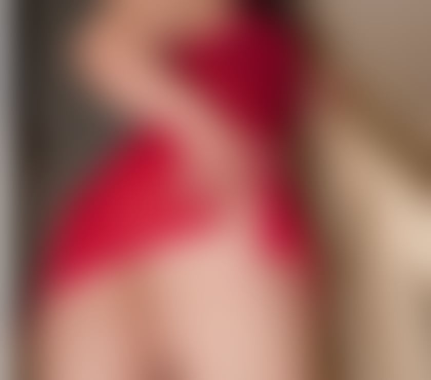 Escorts Peterborough Dogsthorpe - Peterborough - Photos for 💋Sweet Julie 💋Sensual massage oil💋