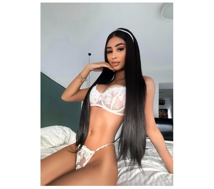 Escorts Leeds City Centre Leeds - Photos for KIARA HOT GIRL PARTY 🎉🇧🇷