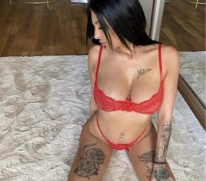 Photos for New Girl In Your Town - Real Pics 💯