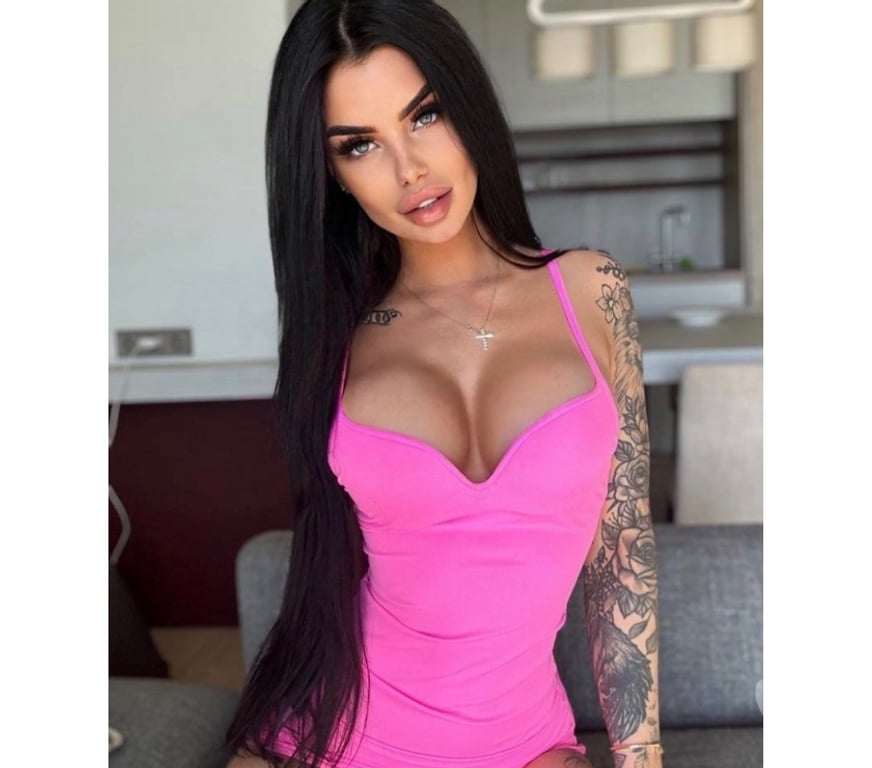 Escorts West Sussex Crawley - Photos for ❤️PLAYFULL GIRL 🛑ONLY OUTCALL🔥BIG ASS AND TITS