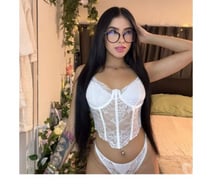 Hello 👋 just arrived pic real very sexy 😍