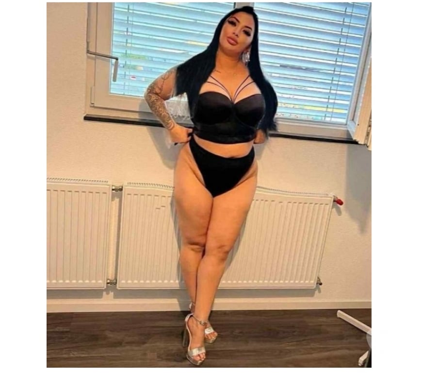 Escorts Aberdeen Aberdeen City Centre - Aberdeen - Photos for SARAH🌹NEW HERE☎️INCALL&OUTCALL♥️BRUNETTE