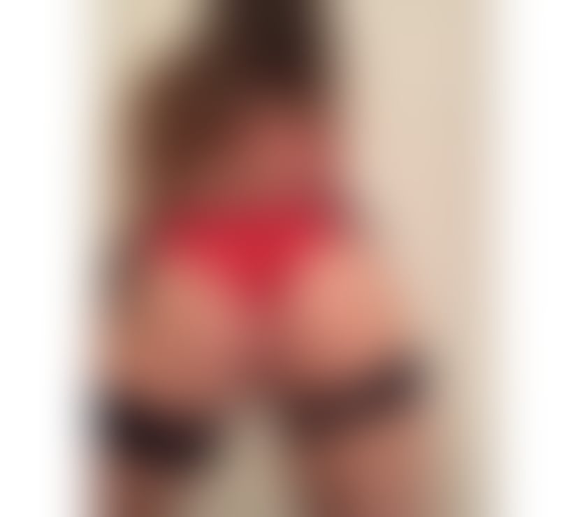 Escorts West Yorkshire Leeds - Photos for Couple 💯 I’m 60 years he 22