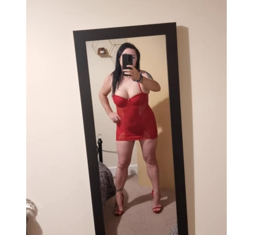 Escorts North Lanarkshire Holytown - North Lanarkshire - Photos for Bruna Latin Goddess — Elegant, Warm & Passionate