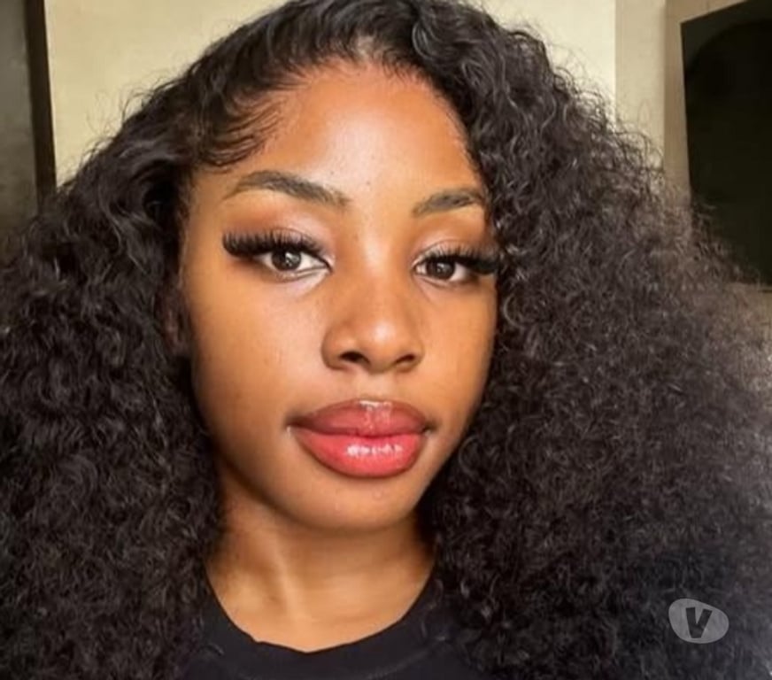 Escorts West Sussex Crawley - Photos for British girl, sensual massages near RH11