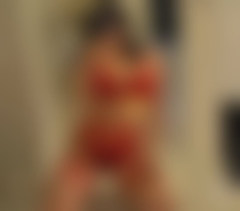 Escorts Gloucestershire Gloucester - Photos for PAOLA - PARTY GIRL ONLY OUTCALL 24h active 🍾🥳