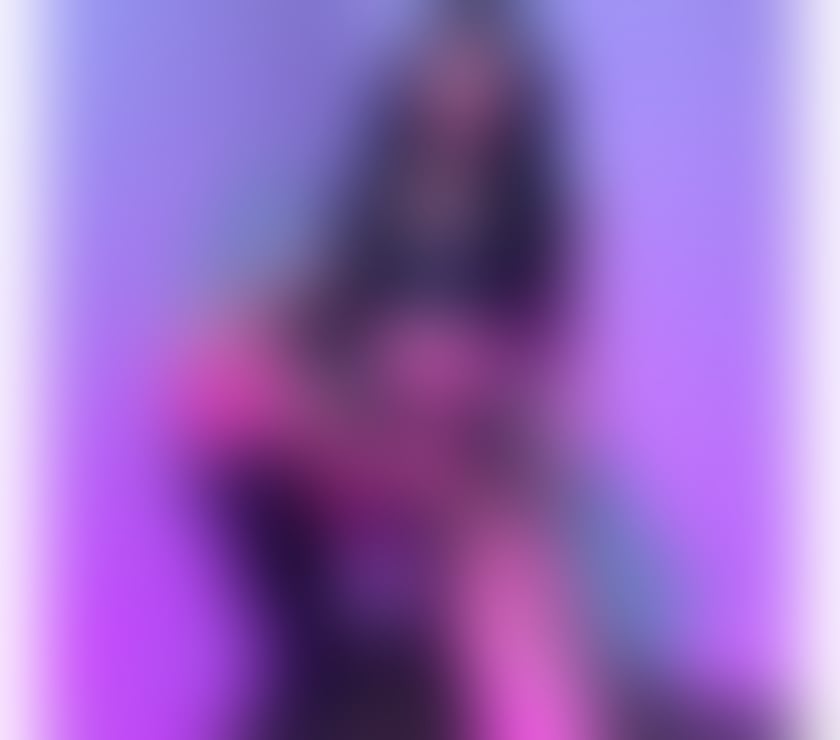 Transsexual Escorts Aldgate East Station East London - Photos for Miss Victoria Brazilian Hot Ts