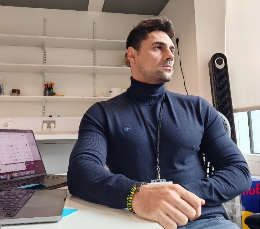 Escorts South West London High Street Kensington Station - South West London - Photos for XXL Marco - NEW in London