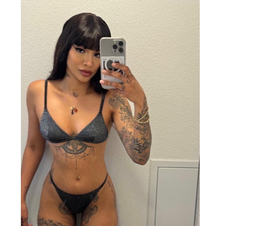 Escorts Derry and Strabane Londonderry - Derry and Strabane - Photos for Brasileña nueva en la ciudad❤️‍🔥