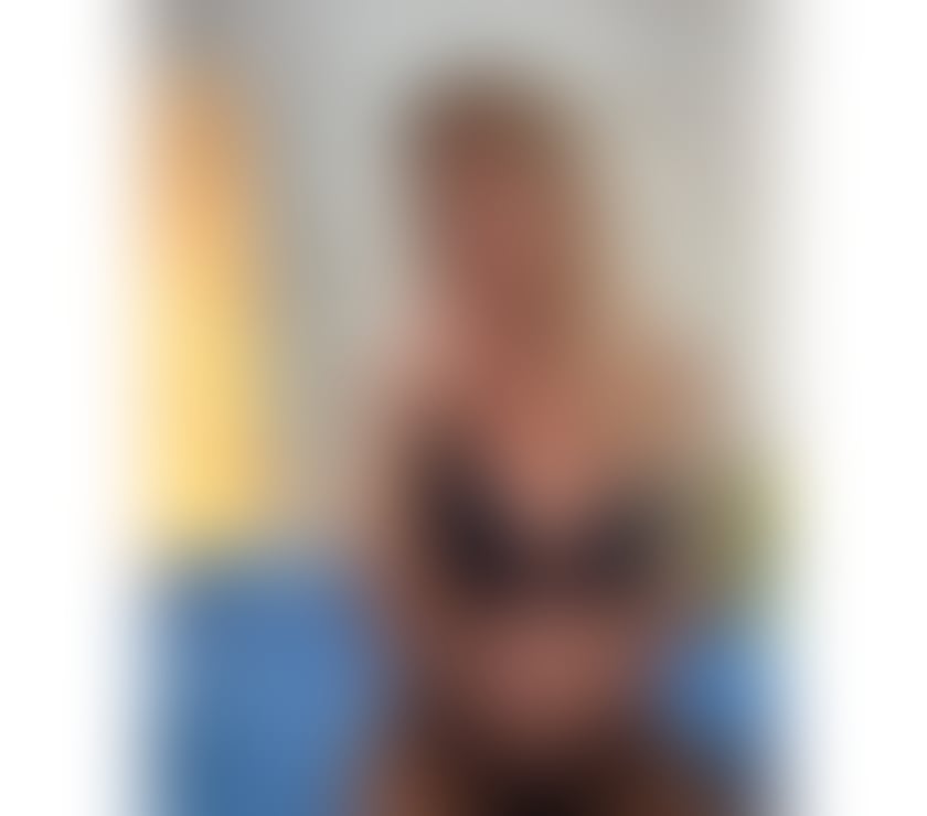 Escorts Surrey Guildford - Photos for Anne Best girl in your town🍓 out calls