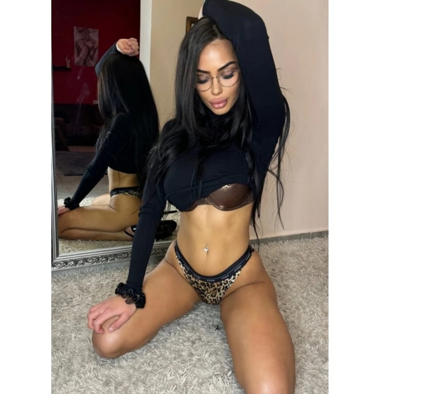 Escorts North West London Harrow - Photos for 🔞SELENA💋💯% reaI NDEPENDENT GIRL ❤️🌹SEXY