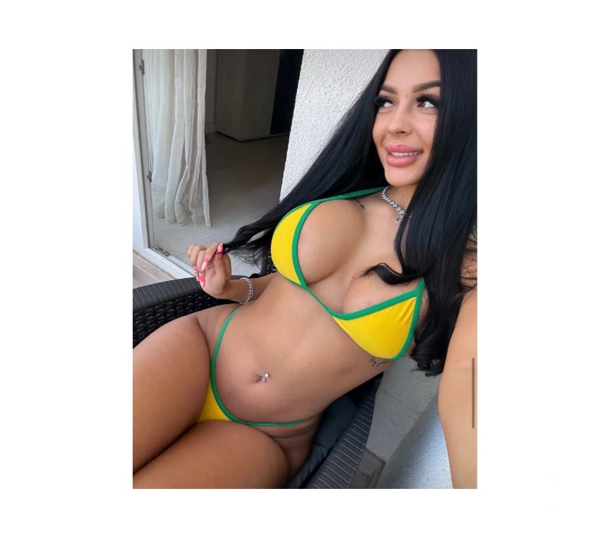 Escorts Hampshire Southampton - Photos for I m Analys incall and outcall 💕 party girl💕