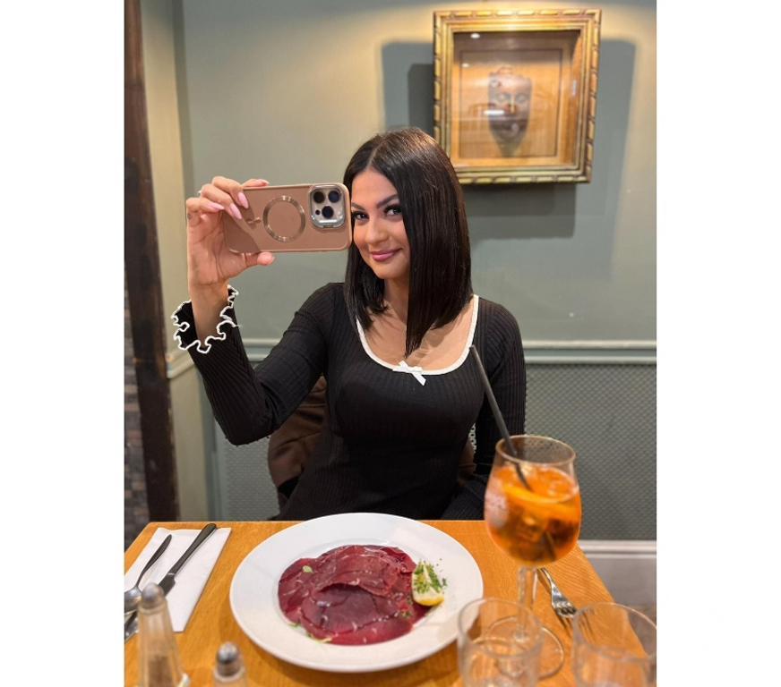 Escorts Warwickshire Warwick - Photos for 🌟🌟 RAFAELA - PARTY GIRL🌟🌟 🍑 in the city💦