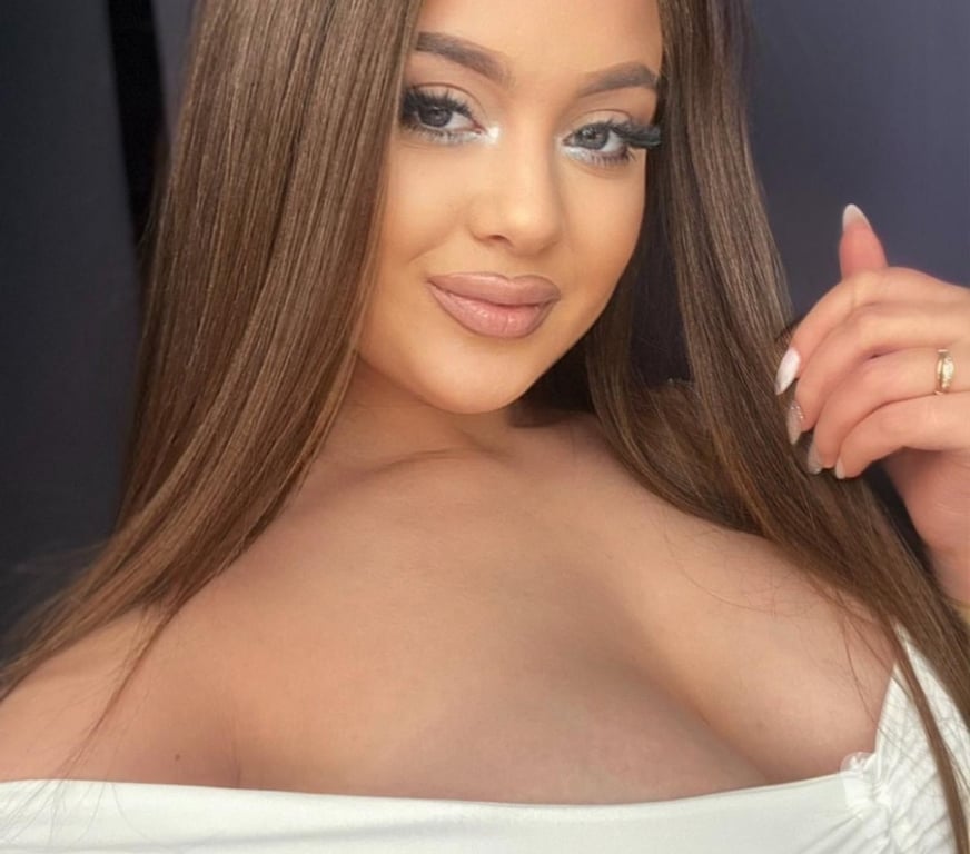 Escorts West London Hillingdon - Photos for ✨ Sweet, Fun & Simply Unforgettabl