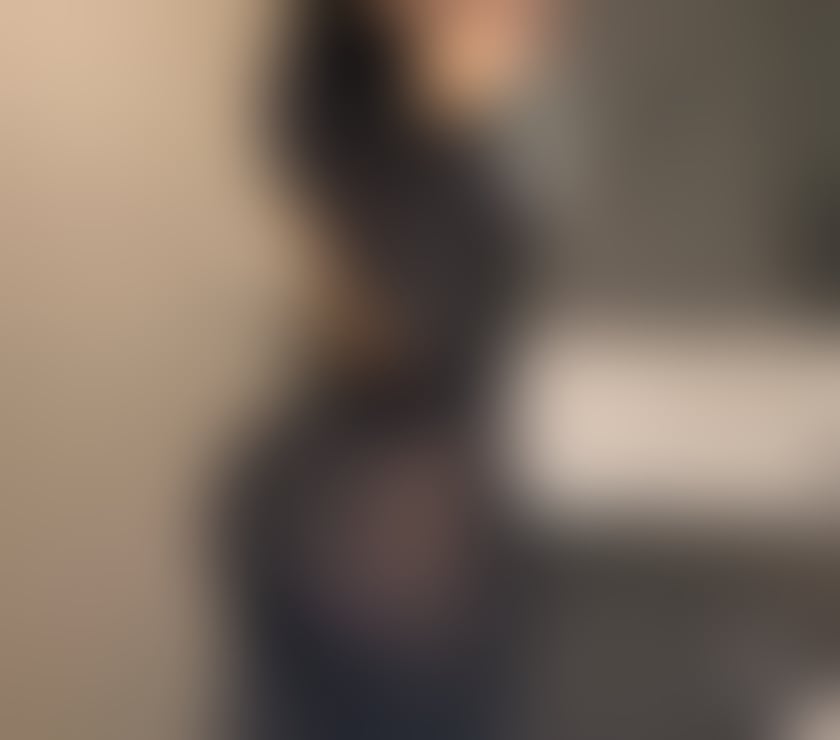 Christina😘BACK FOR 2 DAYS👅BEST OWO💦REALL