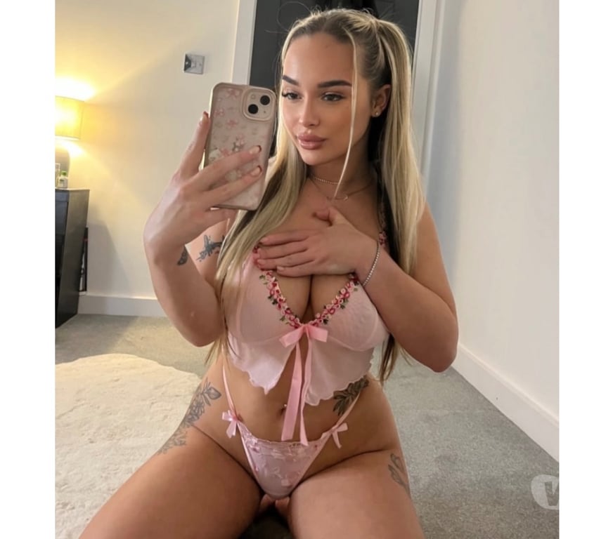 Escorts Nottinghamshire Nottingham - Photos for CARLA FULL SERVICE🎀Best Party 🎀QUEEN BJ👅