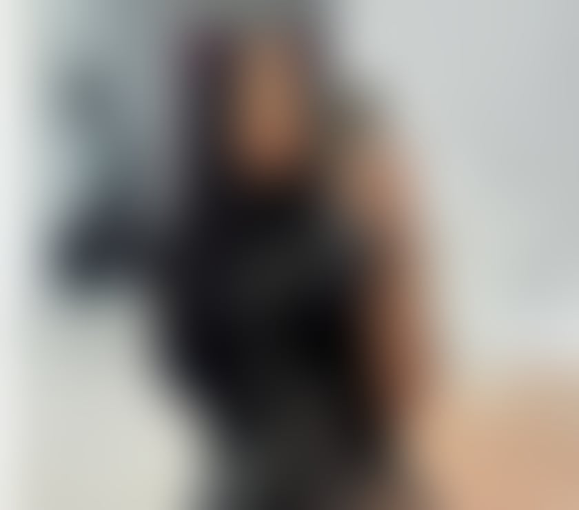 Trans Escorts Central London London Bridge Station - Central London - Photos for Hi I am a transsexual massage escort For more details call m